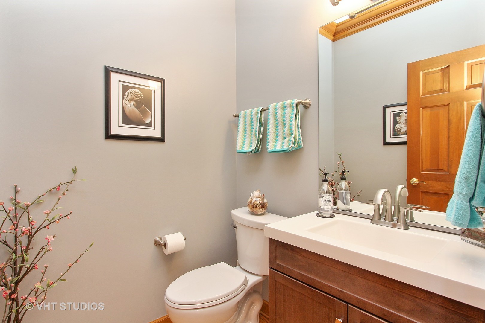 26564 Leon Drive Tower Lakes, IL 60010 - Photo 10 of 25