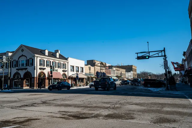 $169,000 | 225 Country Club Drive, Unit 3D, Lake Geneva, WI 53147