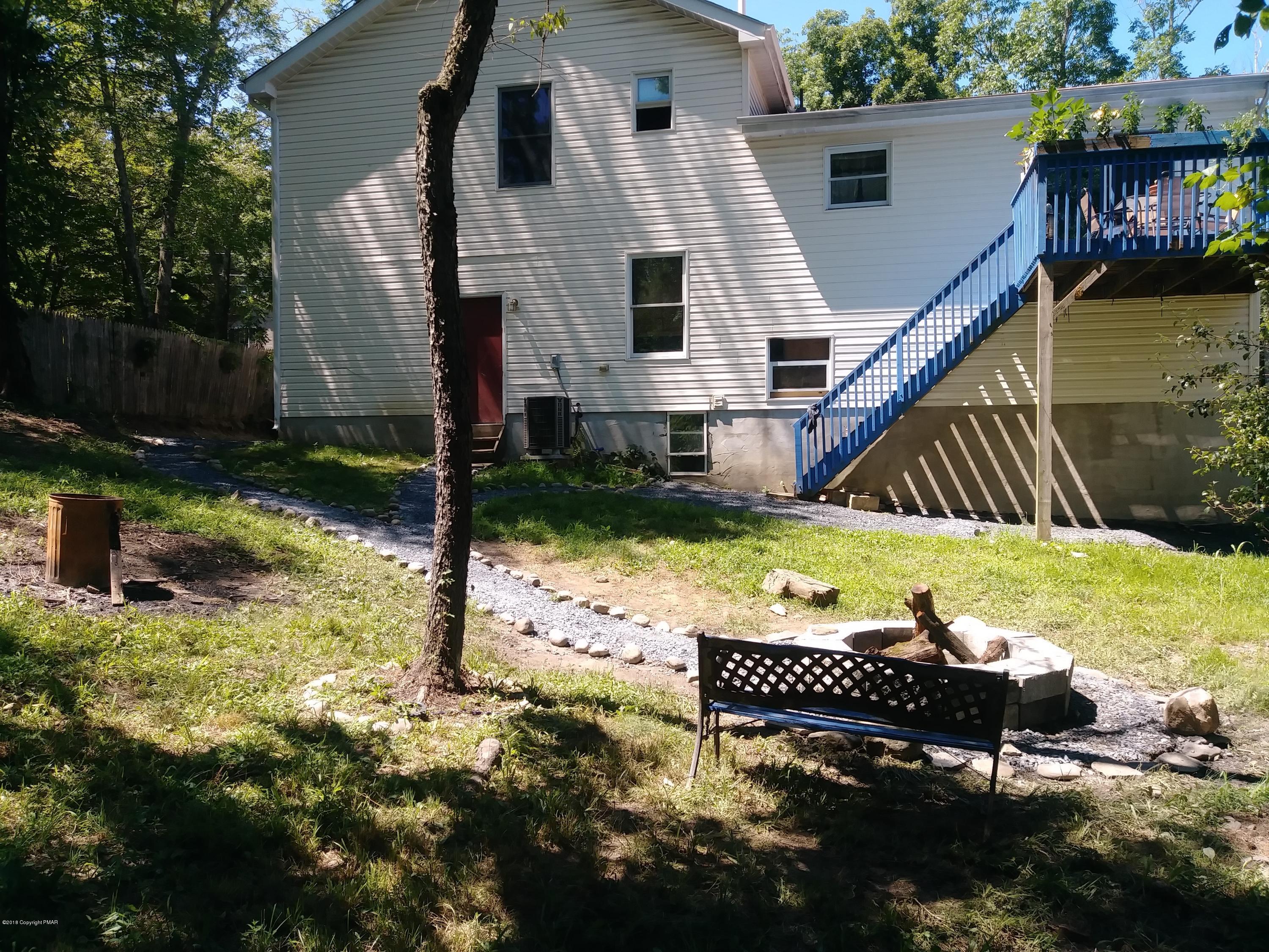 5033 Pine Ridge Road East Stroudsburg, PA 18302 - Photo 2 of 21 back of house