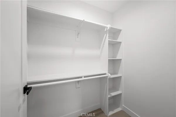 $4,050 | 644 North Boyle, Los Angeles, CA 90033