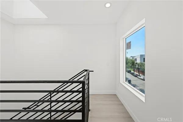$4,050 | 644 North Boyle, Los Angeles, CA 90033