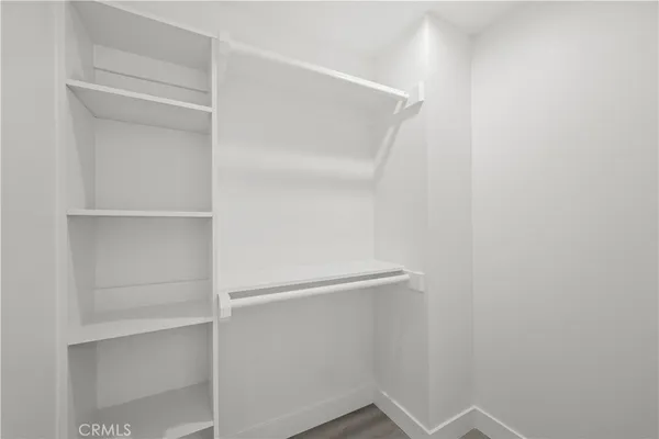 $4,050 | 644 North Boyle, Los Angeles, CA 90033