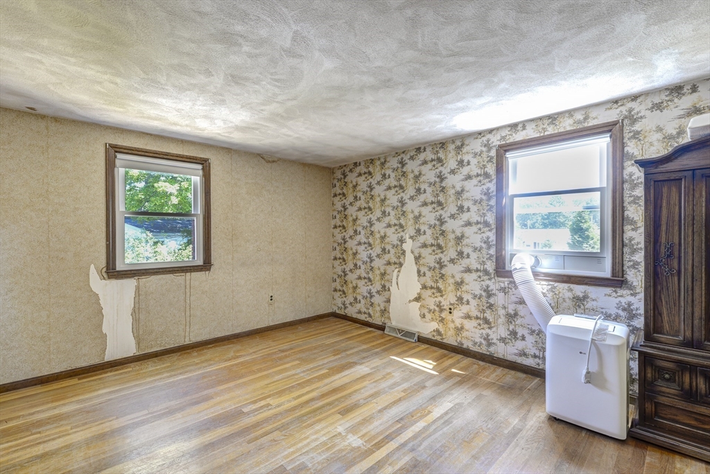 10 Chester Road Billerica, MA 01821 - Photo 26 of 38 Gallery Image 26