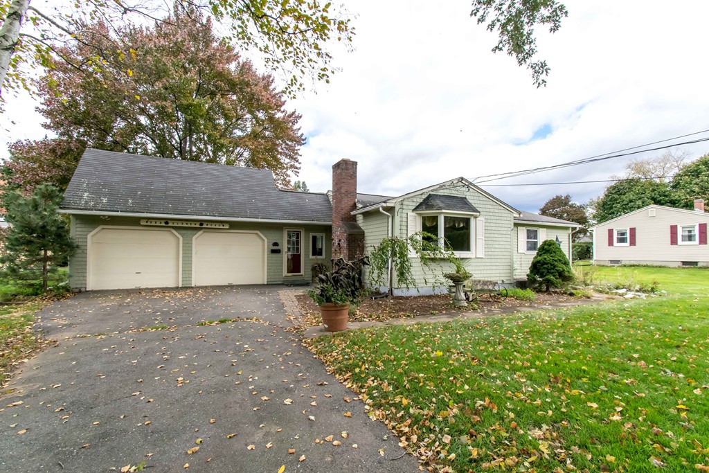 223 Clover Road Ludlow, MA 01056 - Photo 27 of 28 Gallery Image 27