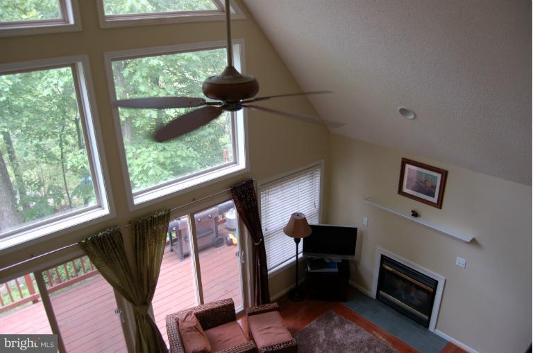 195 Salt Lick Road Front Royal, VA 22630 - Photo 2 of 30 Gas Fireplace