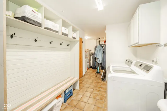 $369,900 | 8644 South Addison Avenue, Knightstown, IN 46148