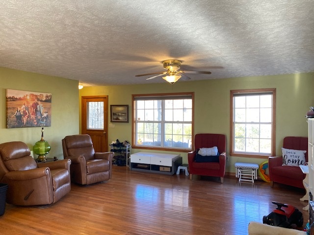 230 Burks Road Savannah, TN 38372 - Photo 3 of 24 Gallery Image 3