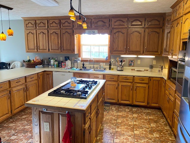 230 Burks Road Savannah, TN 38372 - Photo 5 of 24 Gallery Image 5