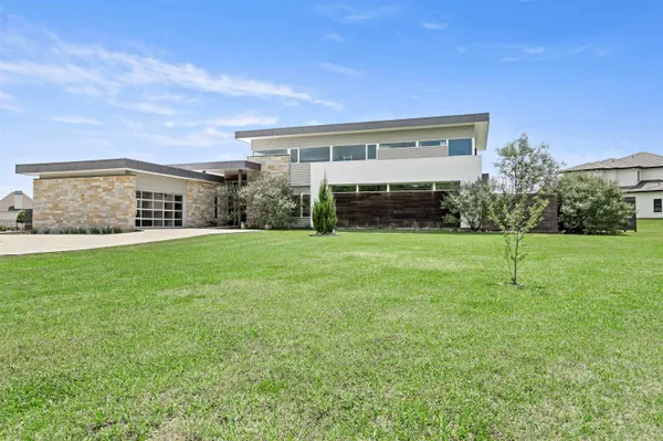 $1,395,000 | 7705 North Peninsula Drive, Beaumont, TX 77707