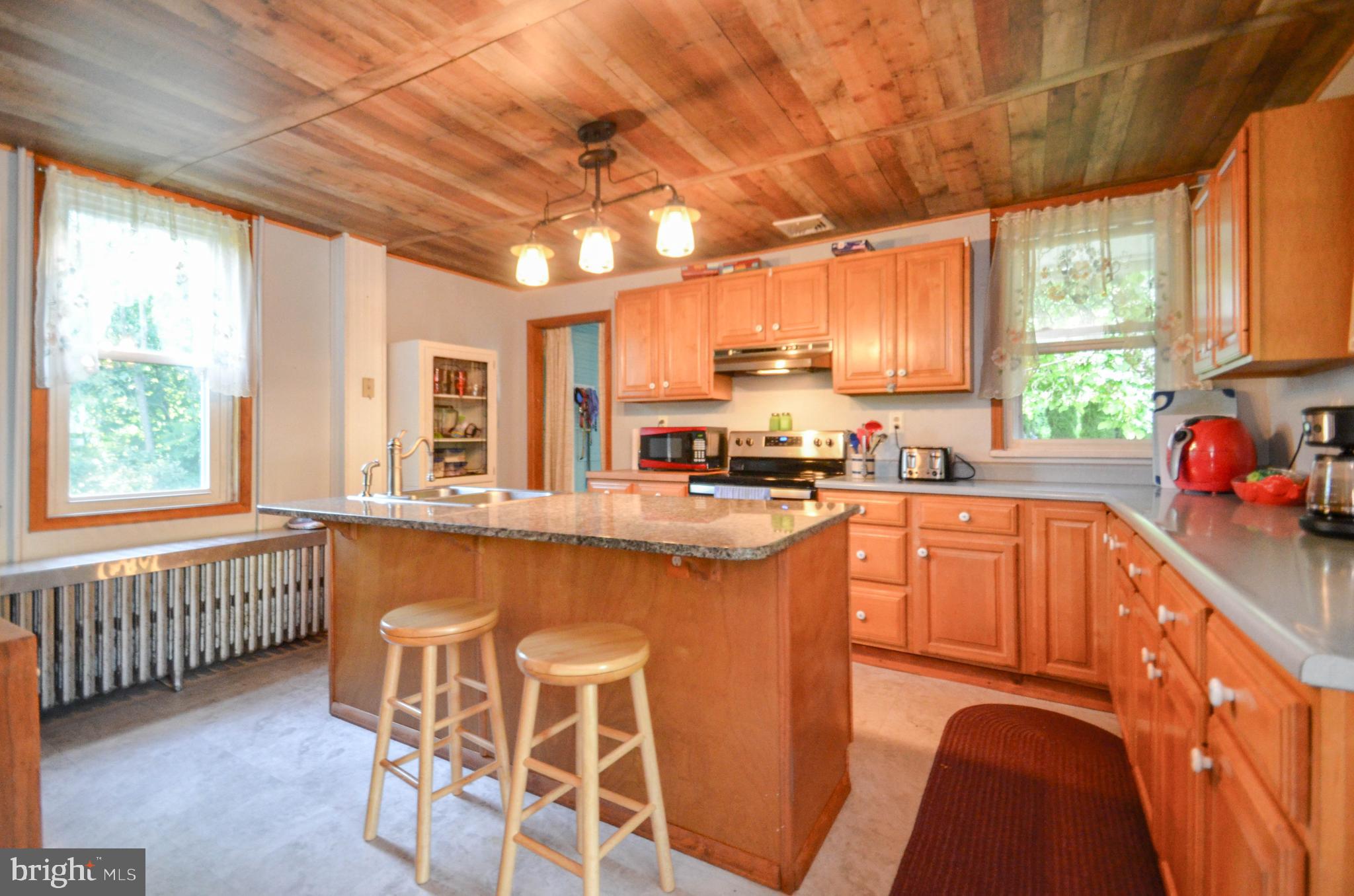 2931 Main Road East Emmaus, PA 18049 - Photo 6 of 20 Gallery Image 6