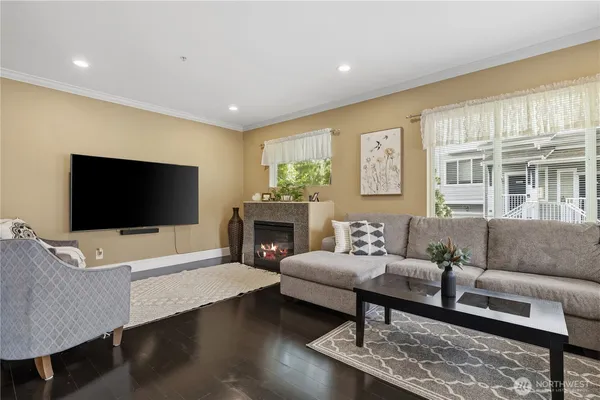 $665,000 | 14915 38th Drive Southeast, Unit R1140, Bothell, WA 98012