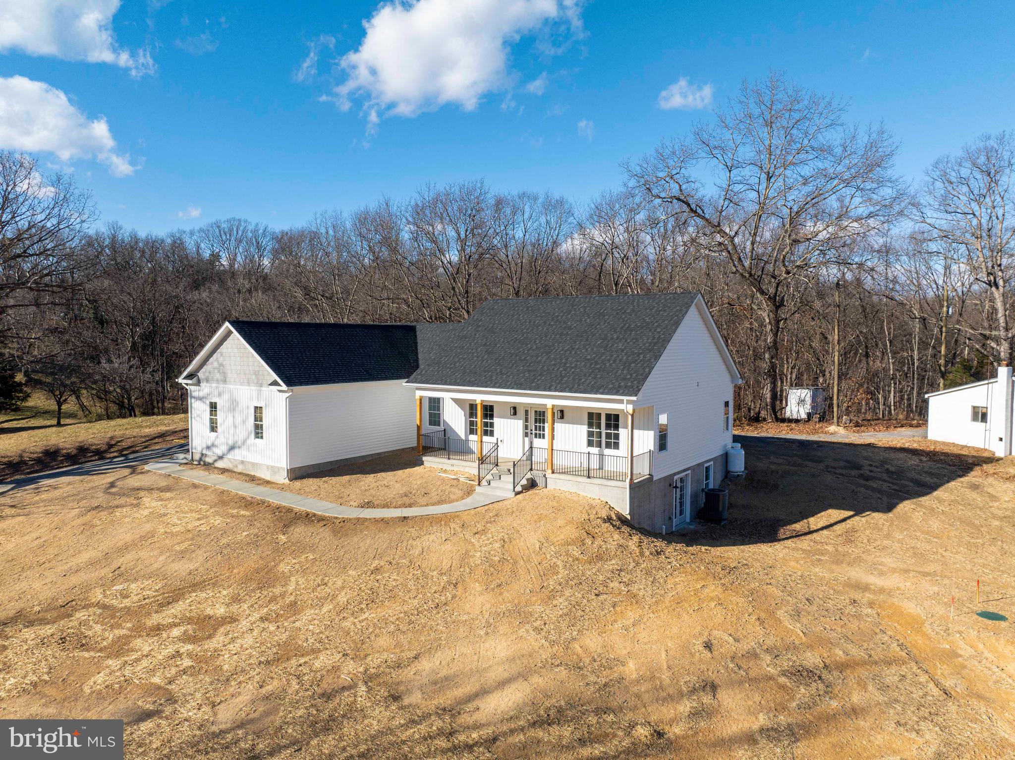 1633 Catlett Mountain Road Front Royal, VA 22630 - Photo 8 of 69