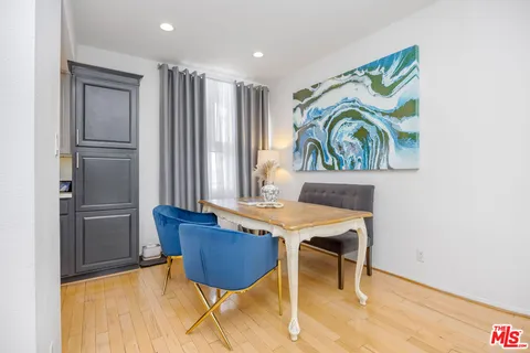 $1,379,000 | Undisclosed Address, Los Angeles, CA 90049