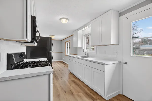 $224,900 | 131 Eaglehurst Drive, Jerome, MI 49249