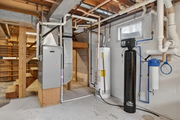 $224,900 | 131 Eaglehurst Drive, Jerome, MI 49249