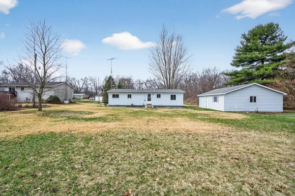 $224,900 | 131 Eaglehurst Drive, Jerome, MI 49249