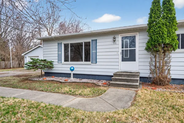 $224,900 | 131 Eaglehurst Drive, Jerome, MI 49249