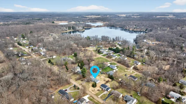 $224,900 | 131 Eaglehurst Drive, Jerome, MI 49249