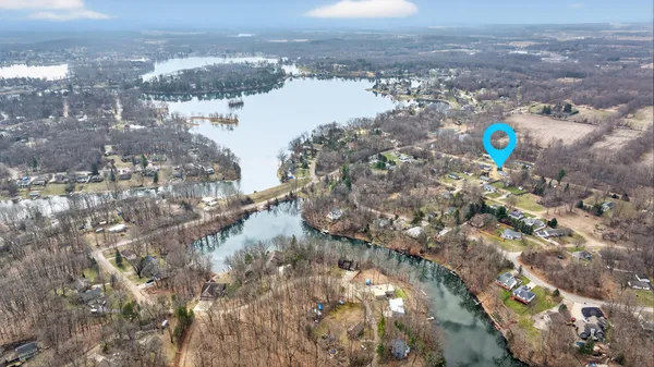 $224,900 | 131 Eaglehurst Drive, Jerome, MI 49249