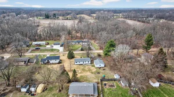 $224,900 | 131 Eaglehurst Drive, Jerome, MI 49249