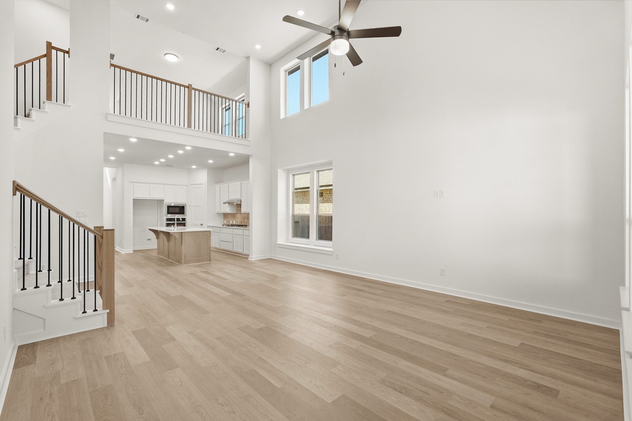 13039 Wandering Rdg Lane Conroe, TX 77302 - Photo 11 of 25 Family Room/Dining Room