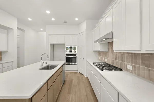 $449,990 | 13039 Wandering Rdg Lane, Conroe, TX 77302