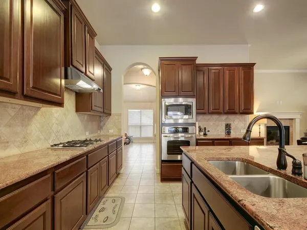 $3,300 | 7309 Jaborandi Drive, Austin, TX 78739