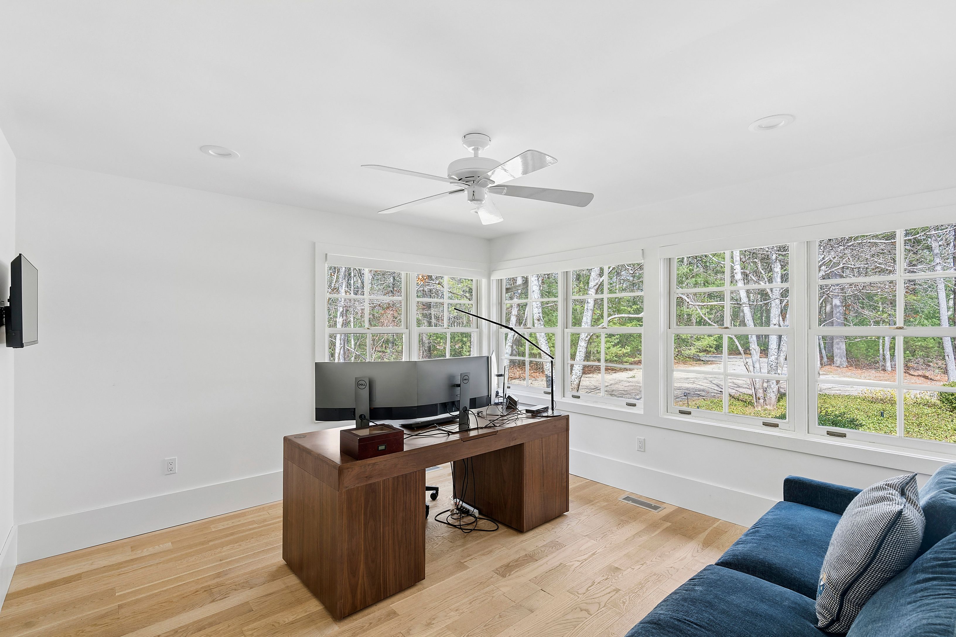 211 Swamp Road East Hampton, NY 11937 - Photo 13 of 23 Gallery Image 13