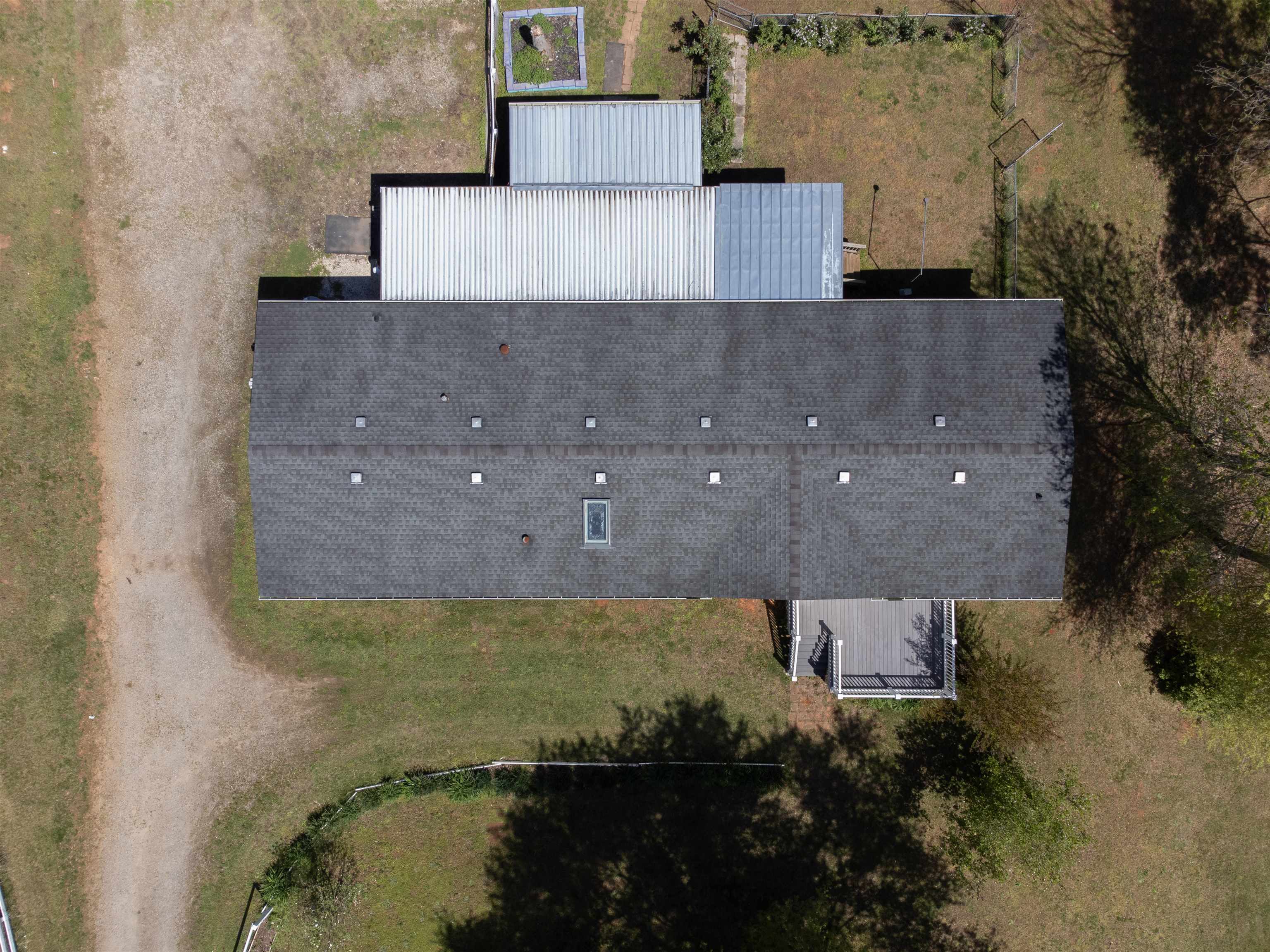 1902 Fairfield Road Chesnee, SC 29323 - Photo 8 of 50
