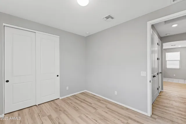 $370,000 | 613 East Elm Lane, Avondale, AZ 85323