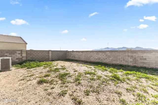$370,000 | 613 East Elm Lane, Avondale, AZ 85323