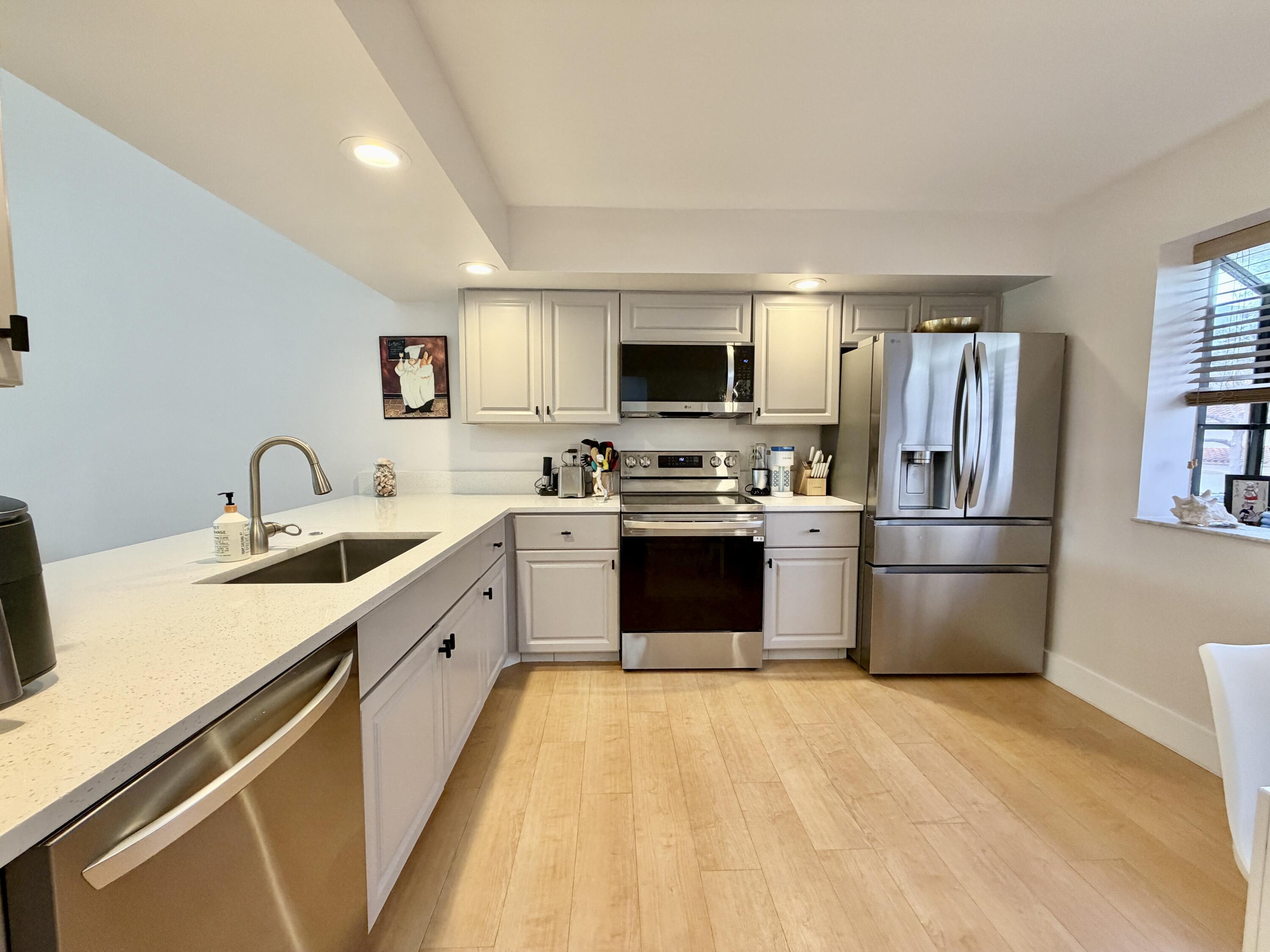 7935 La Mirada Drive Boca Raton, FL 33433 - Photo 6 of 71 IMG_0638