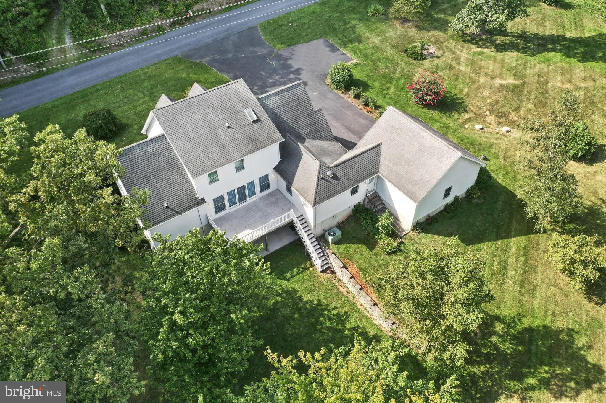 795 Good Intent Road Gettysburg, PA 17325 - Photo 4 of 59 Gallery Image 4