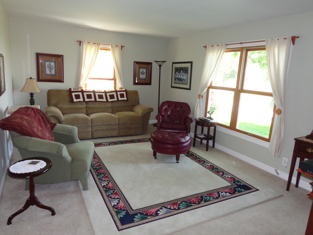 1S652 Miner Road Maple Park, IL 60151 - Photo 4 of 21