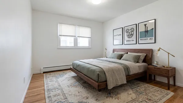 $4,000 | 421 Manila Avenue, Unit 3, Jersey City, NJ 07302