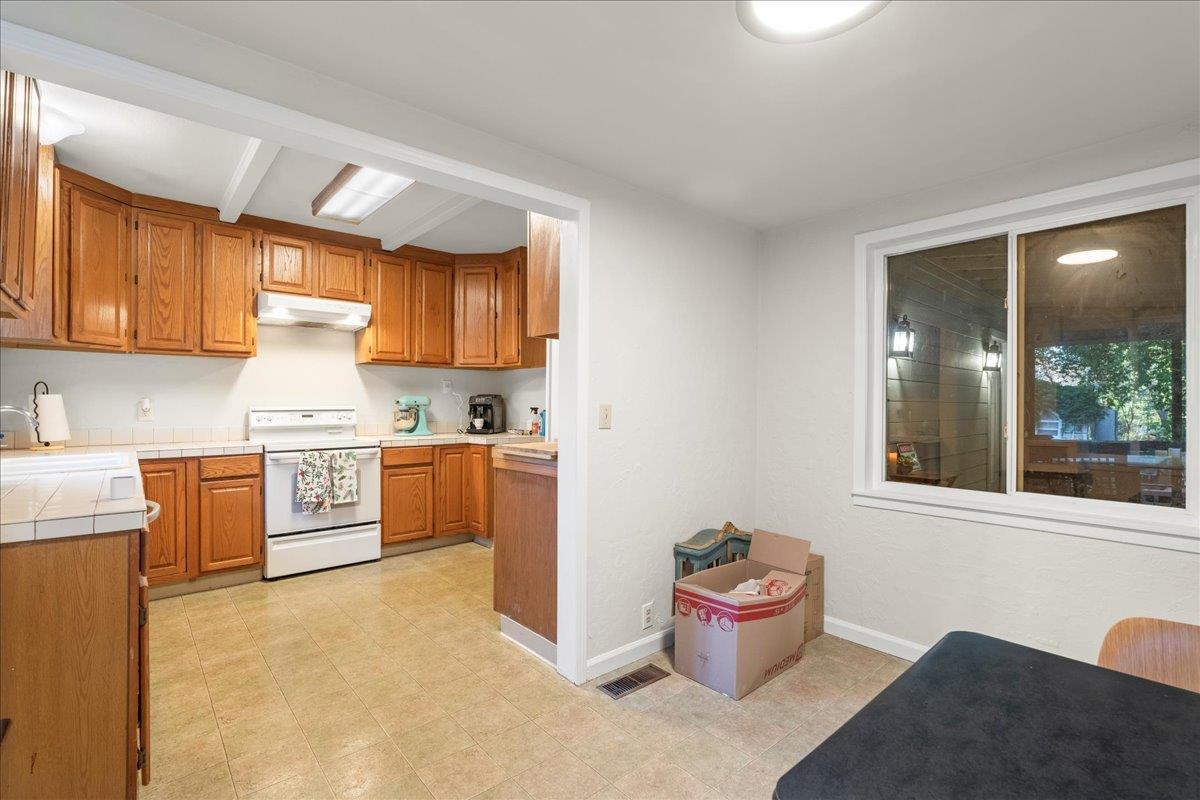 20246 Gist Road Los Gatos, CA 95033 - Photo 15 of 35