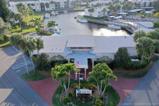 1950 Southwest Palm City Road, Unit 13303 Stuart, FL 34994 - Photo 30 of 34 Circle Bay Club House.
