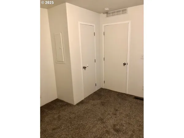 $69,900 | 1475 Green Acres Road, Unit 76, Eugene, OR 97408