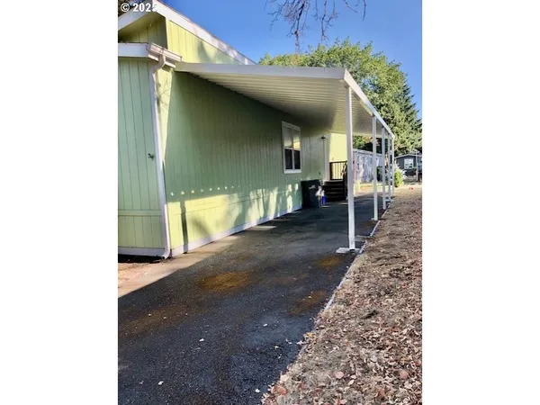 $69,900 | 1475 Green Acres Road, Unit 76, Eugene, OR 97408
