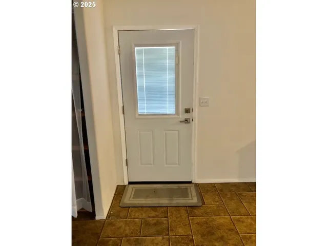 a view of an entryway