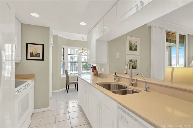 $649,000 | 5700 Northeast Island Cove Way, Unit 4301, Stuart, FL 34996