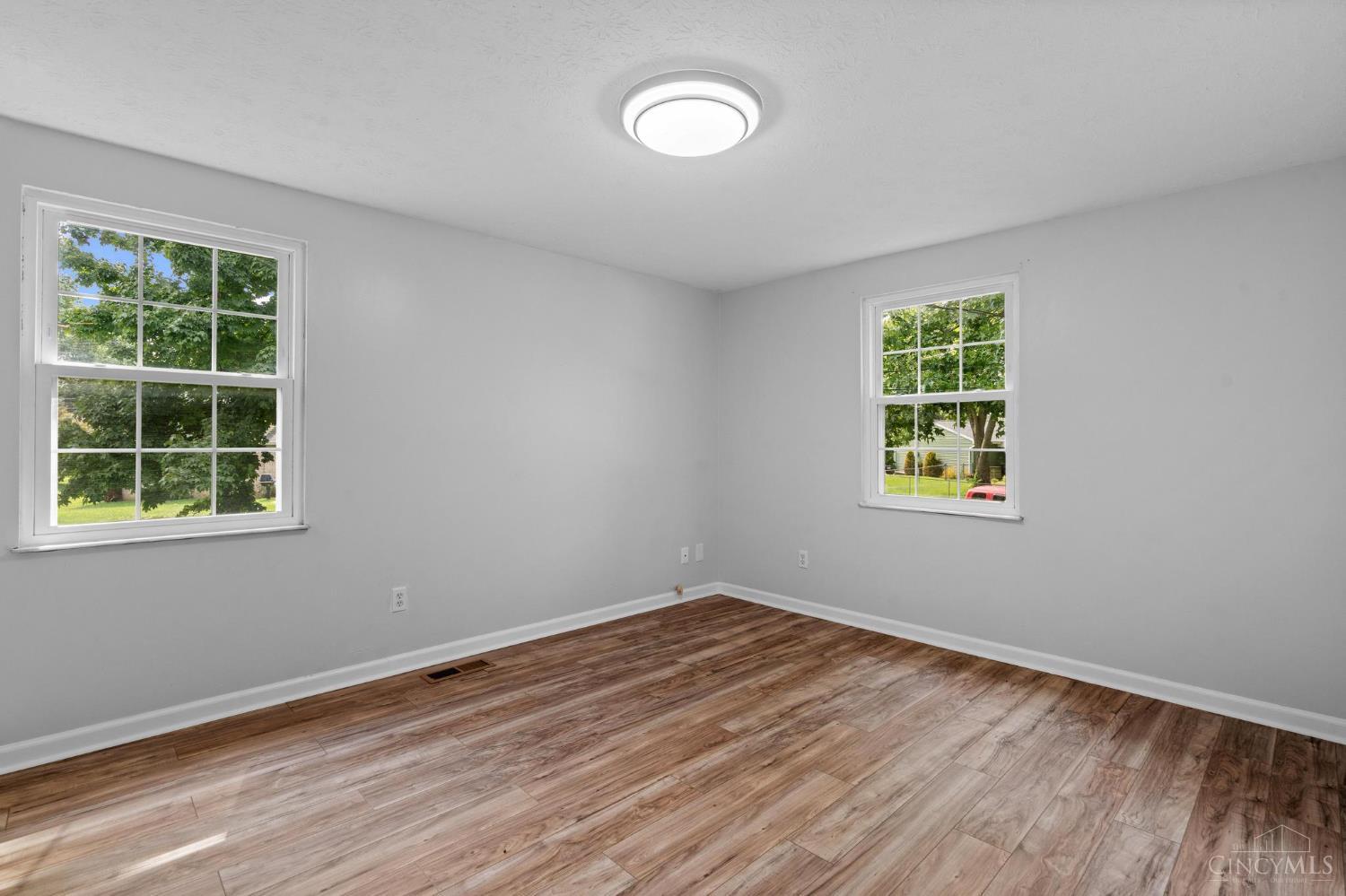 675 Woodgate Road Cincinnati, OH 45244 - Photo 23 of 38 Gallery Image 23