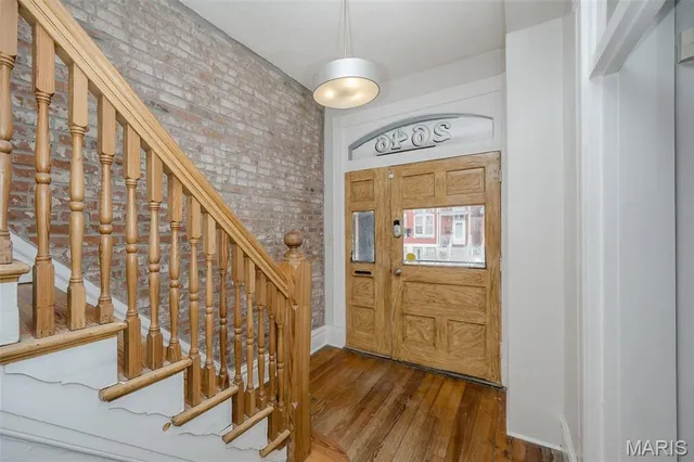 $299,000 | 2646 Nebraska Avenue, St. Louis, MO 63118