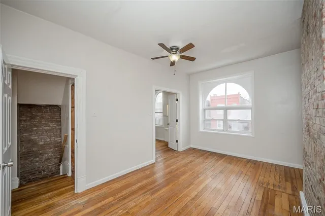 $299,000 | 2646 Nebraska Avenue, St. Louis, MO 63118