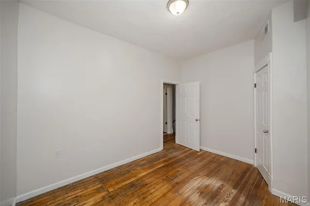 $299,000 | 2646 Nebraska Avenue, St. Louis, MO 63118