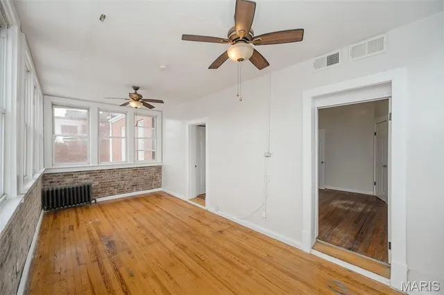 $299,000 | 2646 Nebraska Avenue, St. Louis, MO 63118