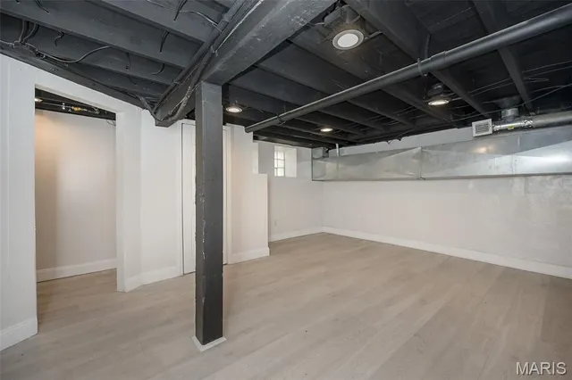 $299,000 | 2646 Nebraska Avenue, St. Louis, MO 63118