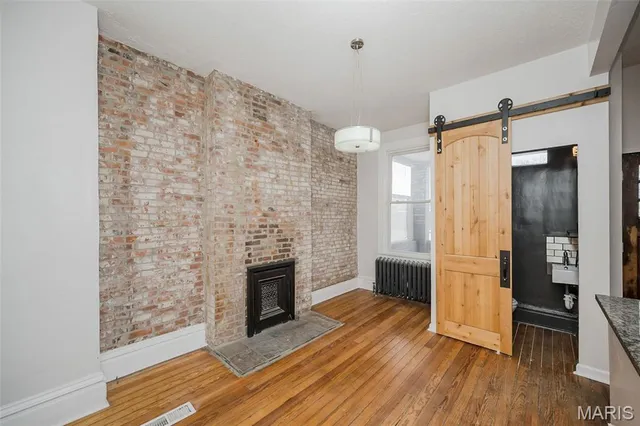 $299,000 | 2646 Nebraska Avenue, St. Louis, MO 63118