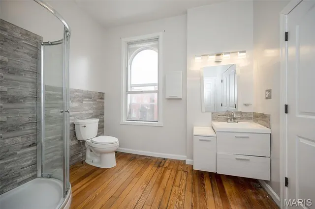 $299,000 | 2646 Nebraska Avenue, St. Louis, MO 63118