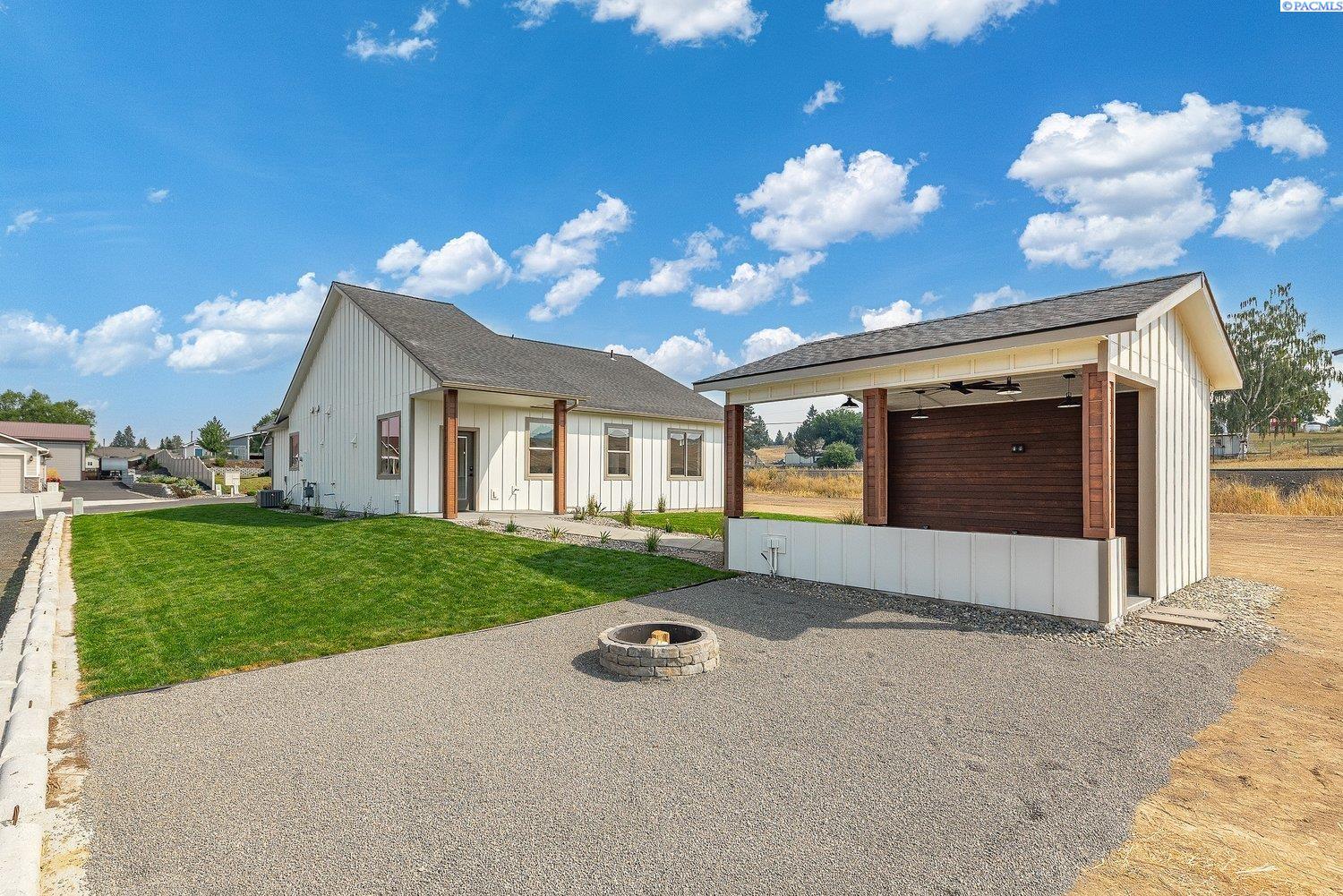 101 Amber Ridge Road Palouse, WA 99161 - Photo 4 of 46 Gallery Image 4